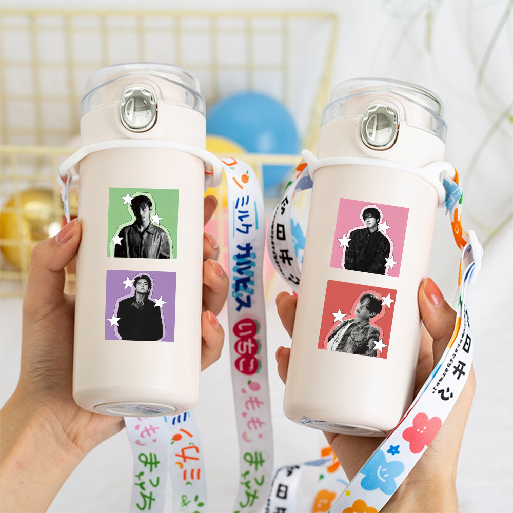 Stiker Dekoratif Bintang K-pop - Laptop Accessories Case ulasan dan harga